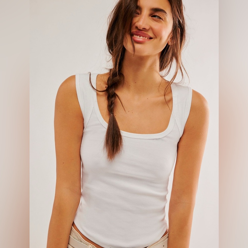 NWOT Free People Hummingbird Tank sz M